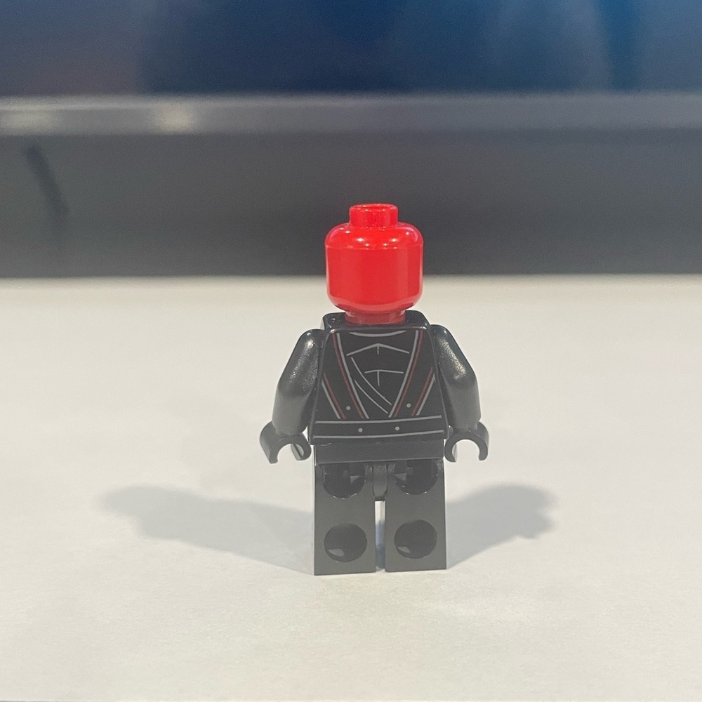 Lego Minifigure Marvel Red Skull 2014 - Picture 2 of 2